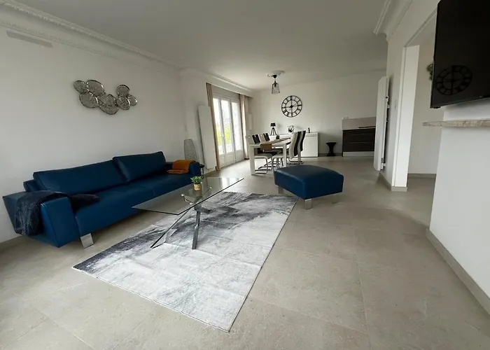 3 * Les Sables-dʼOlonne